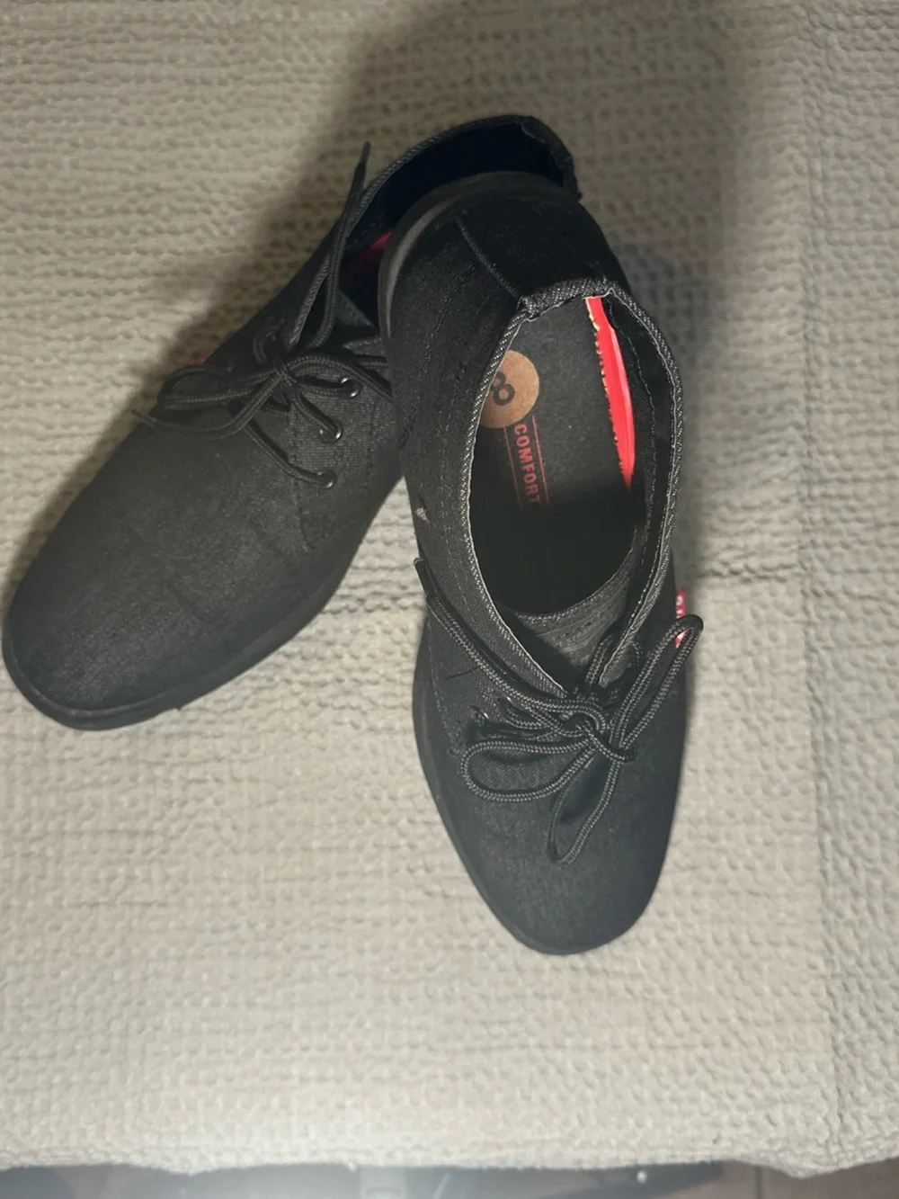Levi's Men's Black Canvas Chukka Boots with Red Insole Accent